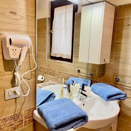 Two Bedroom Al Casello N. 2 Apartment *